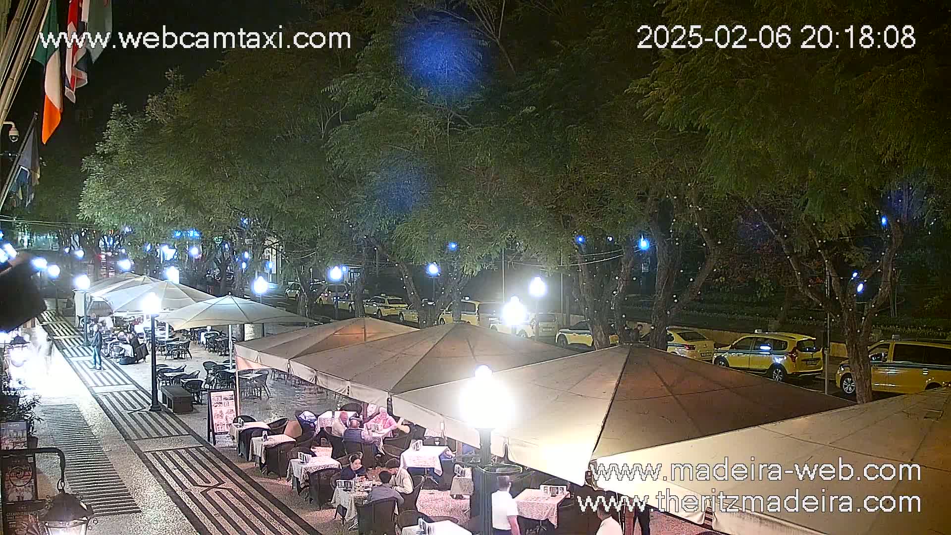 Ritz , Avenida Arriaga Avenue Live Cam - Funchal, Madeira, Portugal