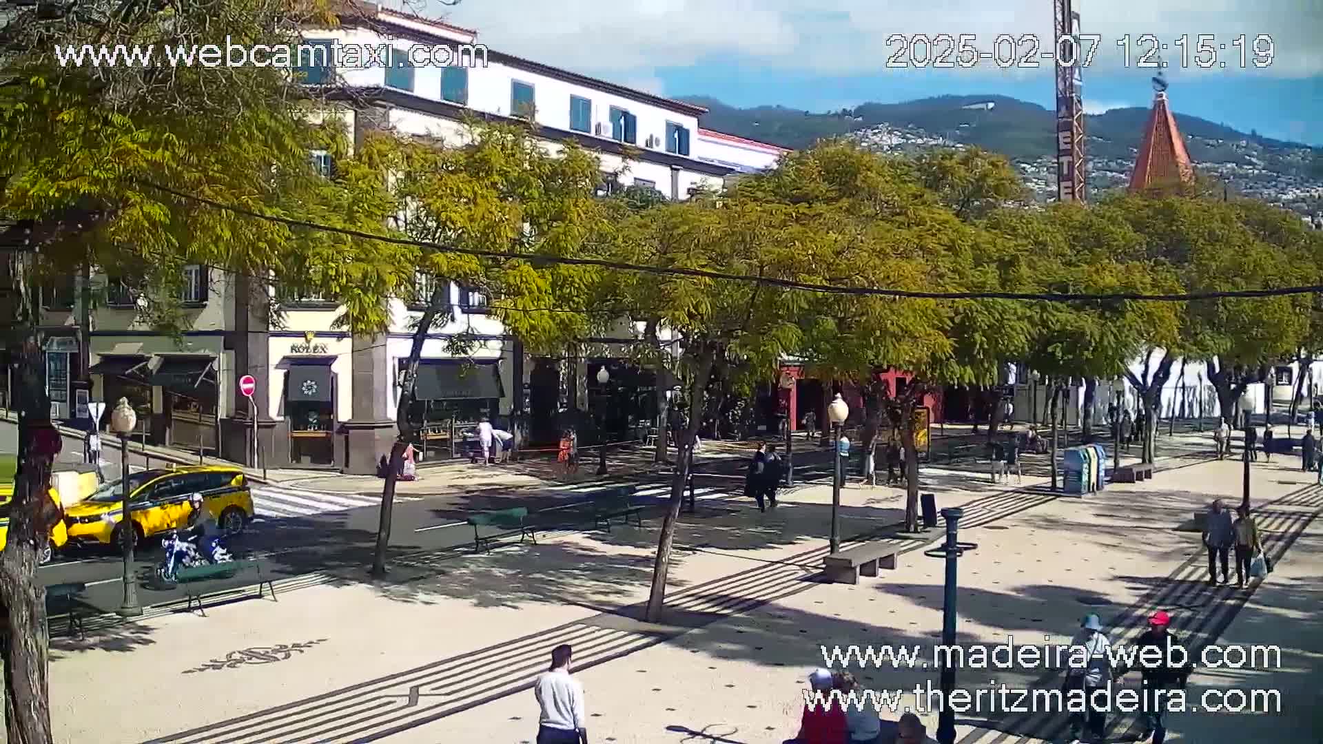 Ritz , Avenida Arriaga Avenue Live Cam - Funchal, Madeira, Portugal