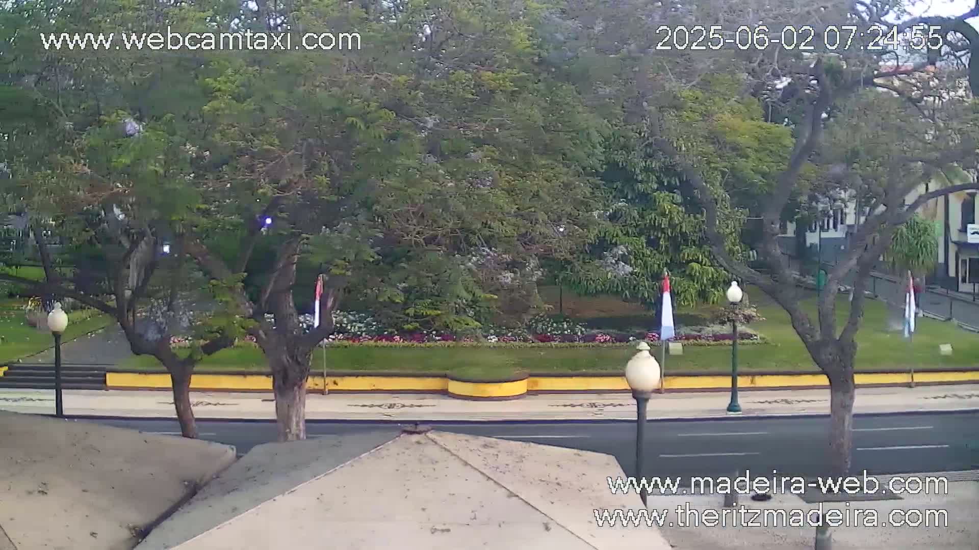 Ritz , Avenida Arriaga Avenue Live Cam - Funchal, Madeira, Portugal