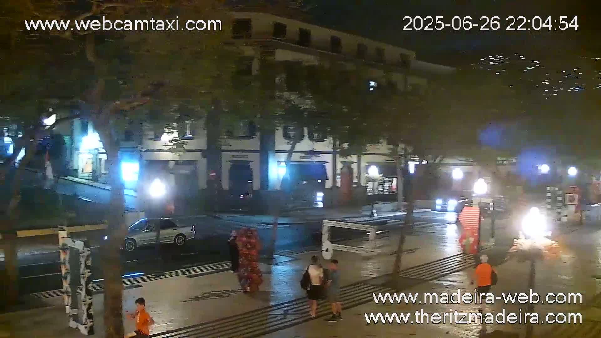 Ritz , Avenida Arriaga Avenue Live Cam - Funchal, Madeira, Portugal