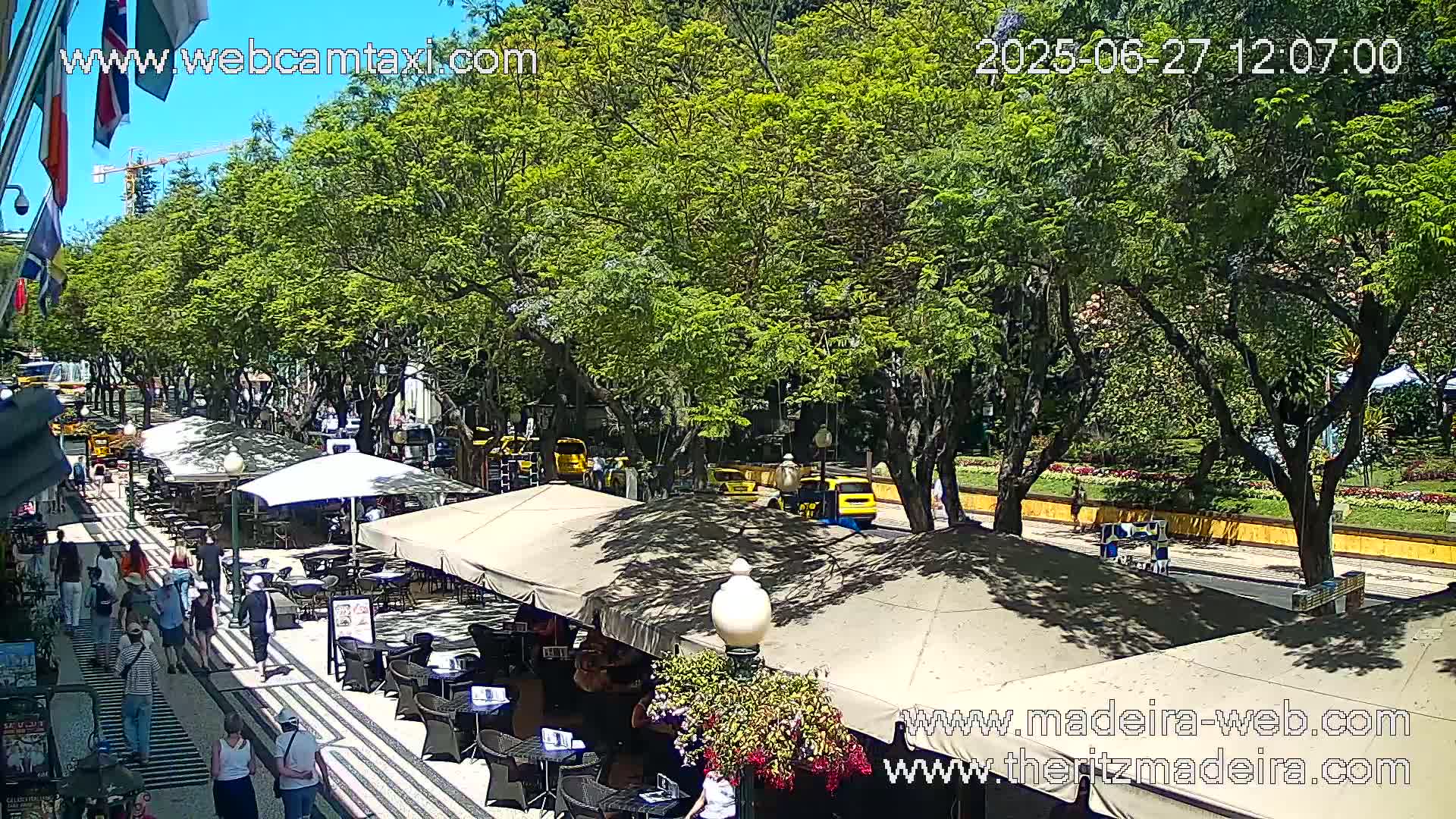 Ritz , Avenida Arriaga Avenue Live Cam - Funchal, Madeira, Portugal