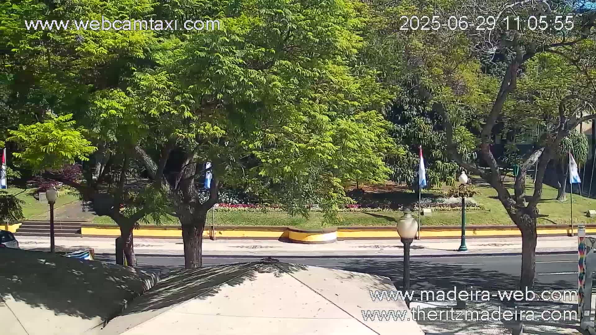 Ritz , Avenida Arriaga Avenue Live Cam - Funchal, Madeira, Portugal