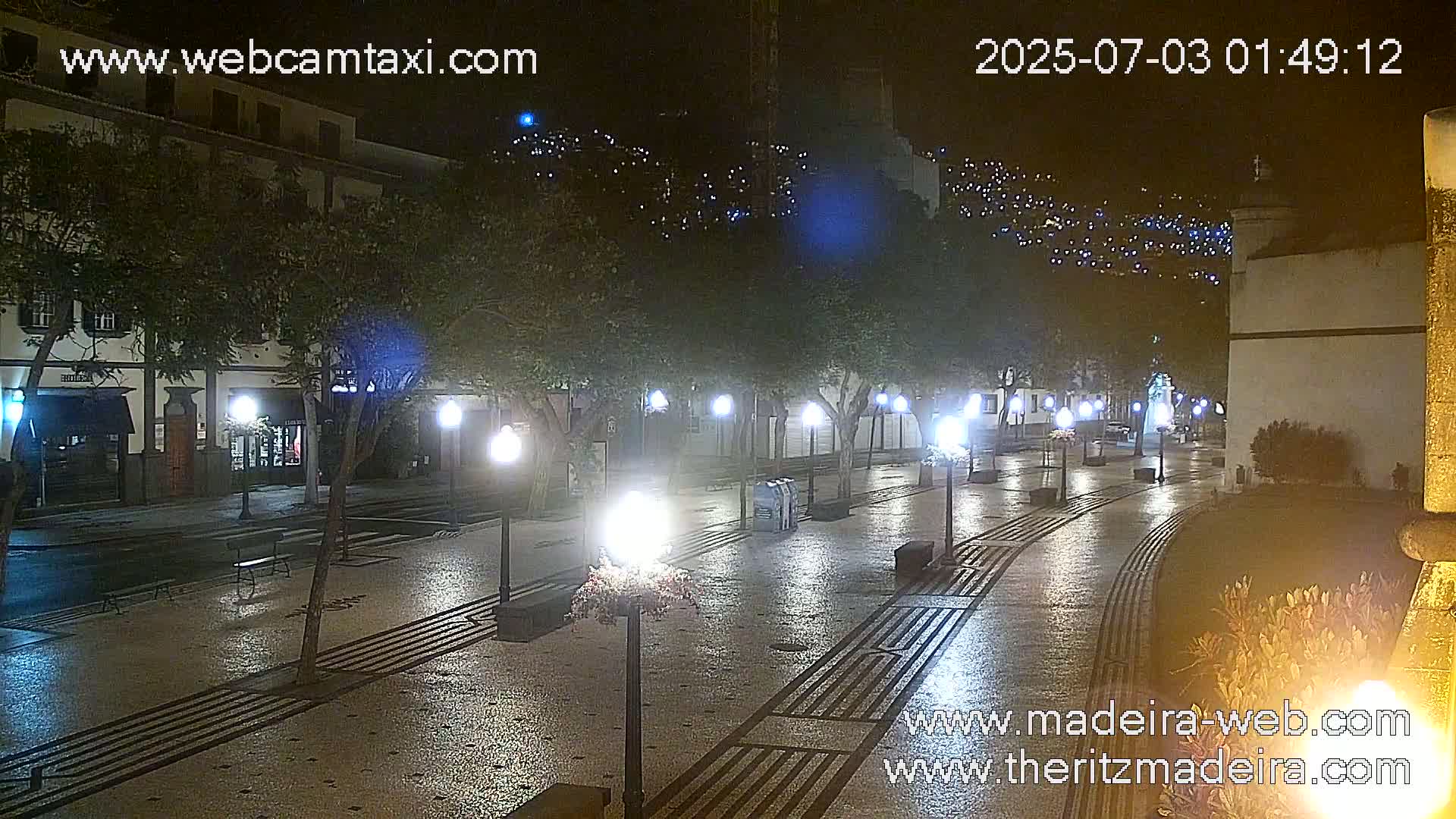 Ritz , Avenida Arriaga Avenue Live Cam - Funchal, Madeira, Portugal