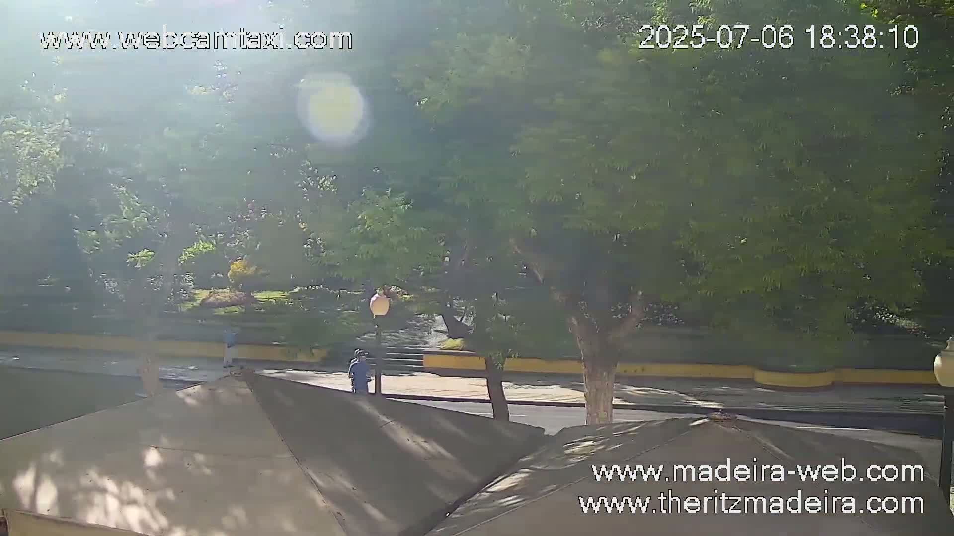 Ritz , Avenida Arriaga Avenue Live Cam - Funchal, Madeira, Portugal