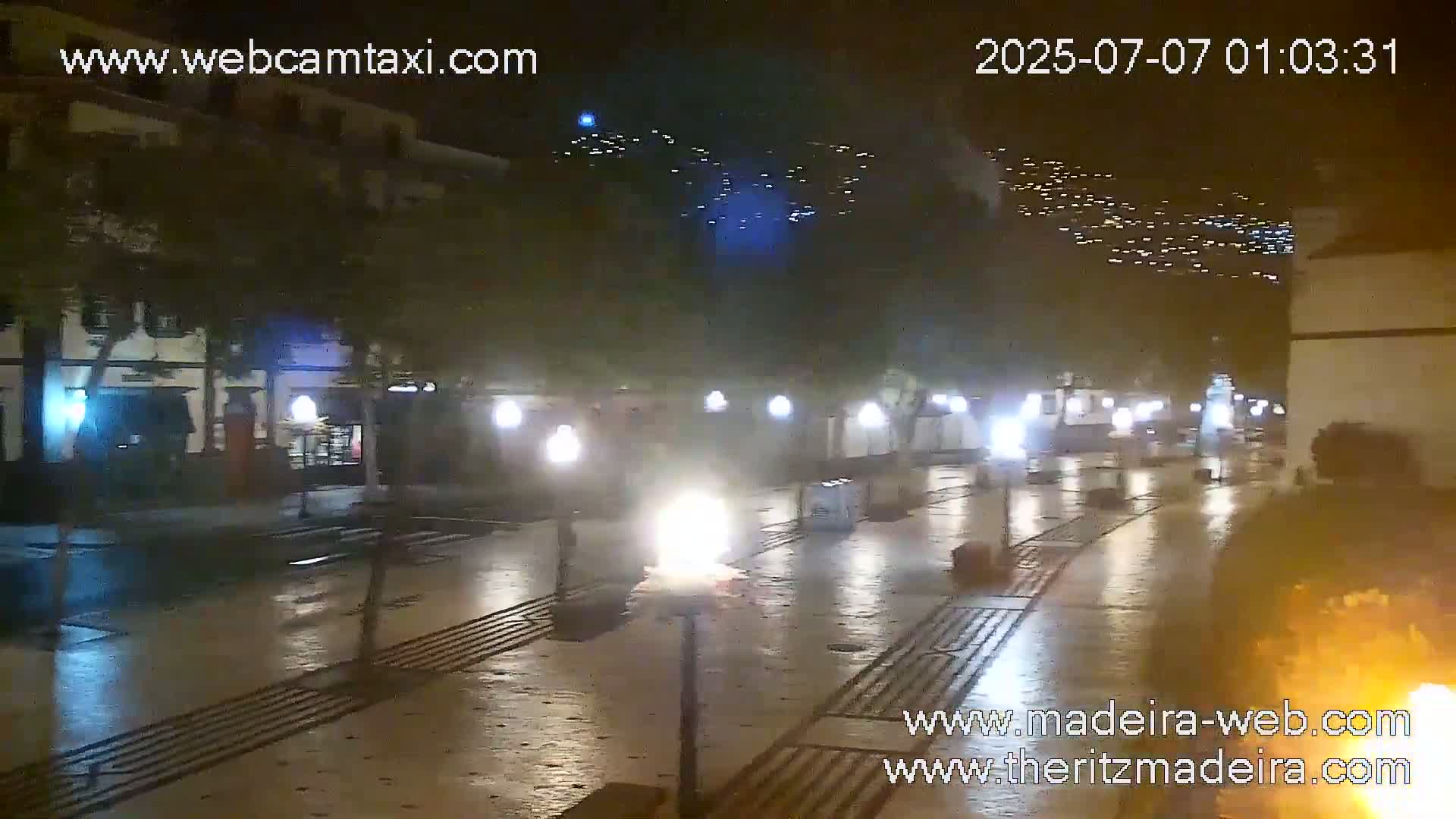 Ritz , Avenida Arriaga Avenue Live Cam - Funchal, Madeira, Portugal