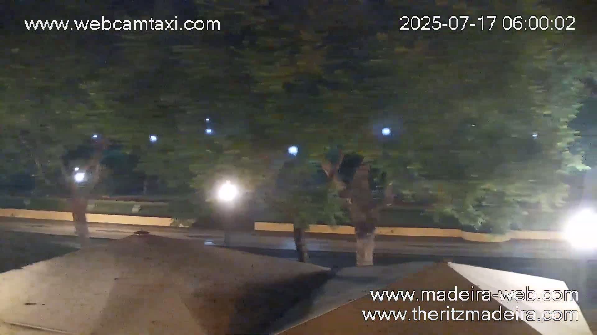 Ritz , Avenida Arriaga Avenue Live Cam - Funchal, Madeira, Portugal