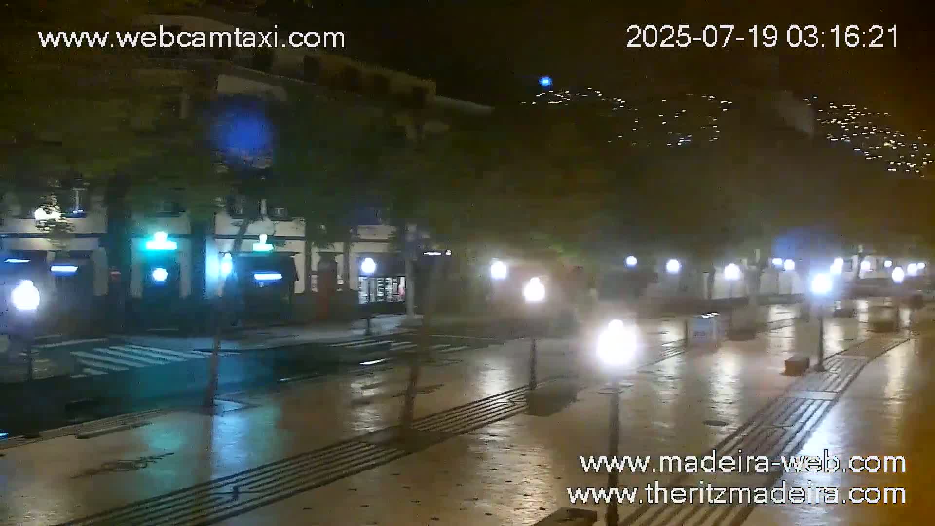 Ritz , Avenida Arriaga Avenue Live Cam - Funchal, Madeira, Portugal