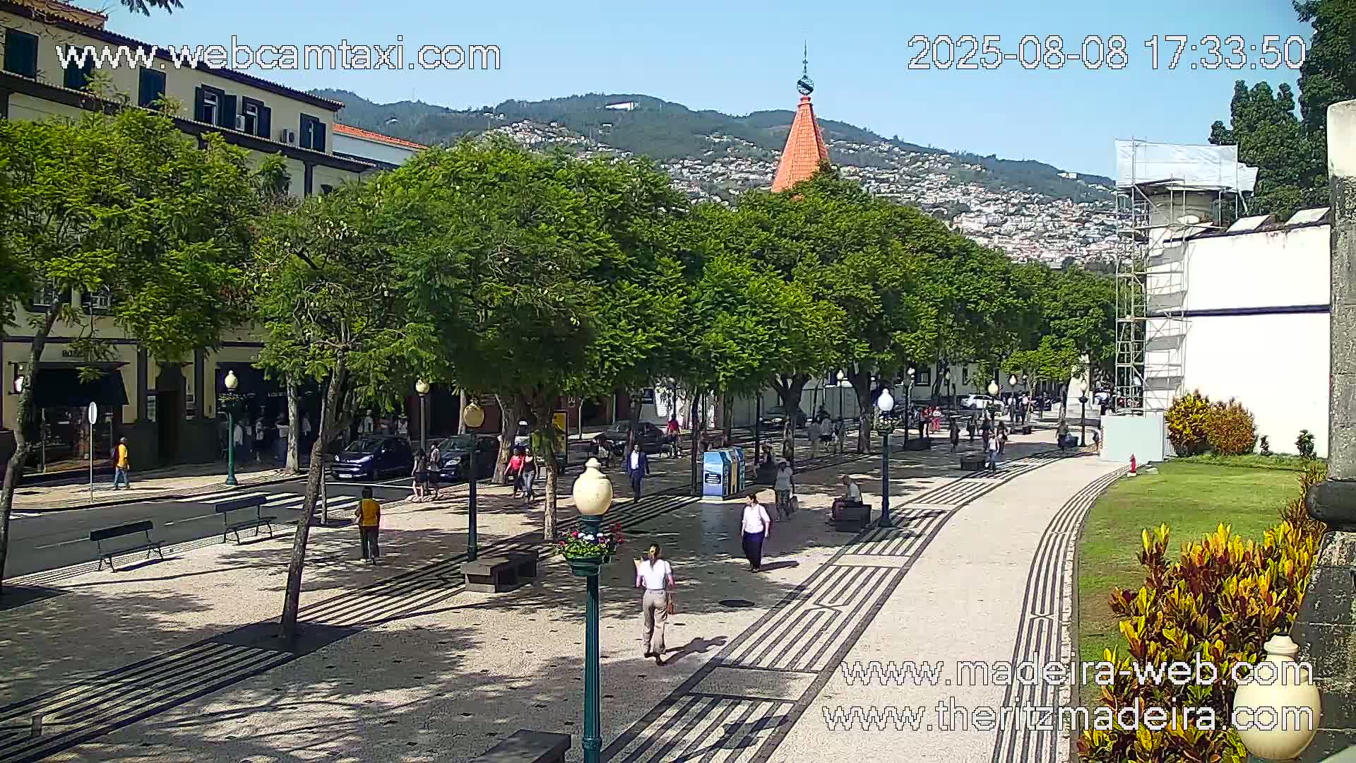 Ritz , Avenida Arriaga Avenue Live Cam - Funchal, Madeira, Portugal