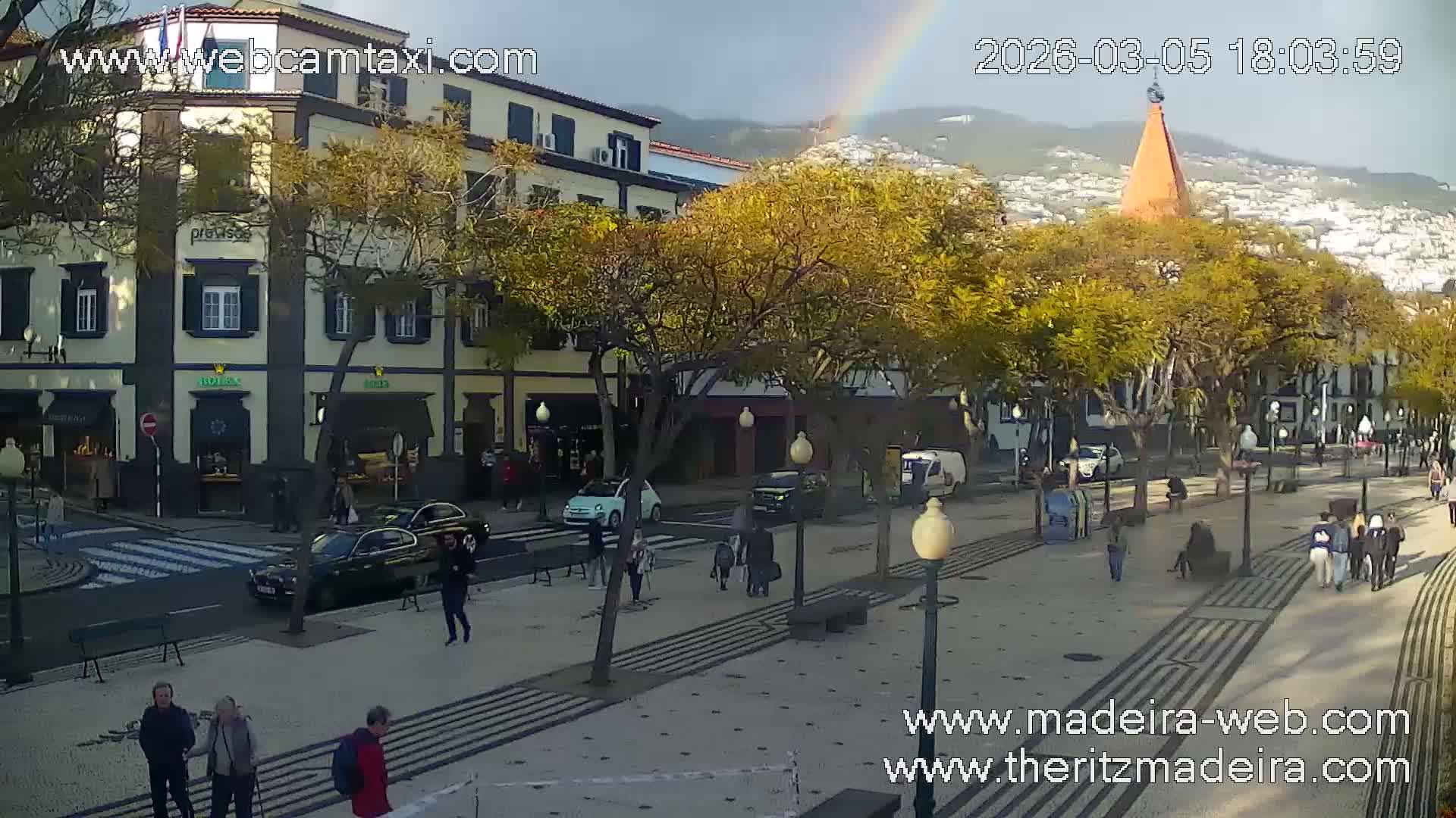 Ritz , Avenida Arriaga Avenue Live Cam - Funchal, Madeira, Portugal