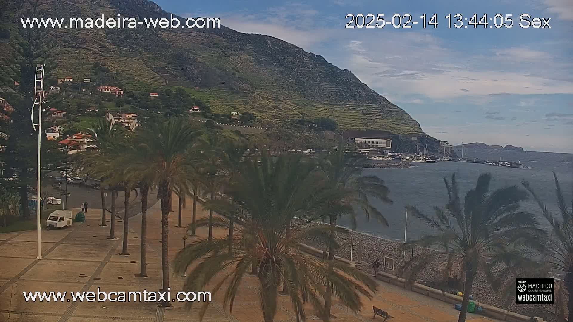 Forum Machico Mall & Machico Beach Live Cam - Machico, Madeira, Portugal