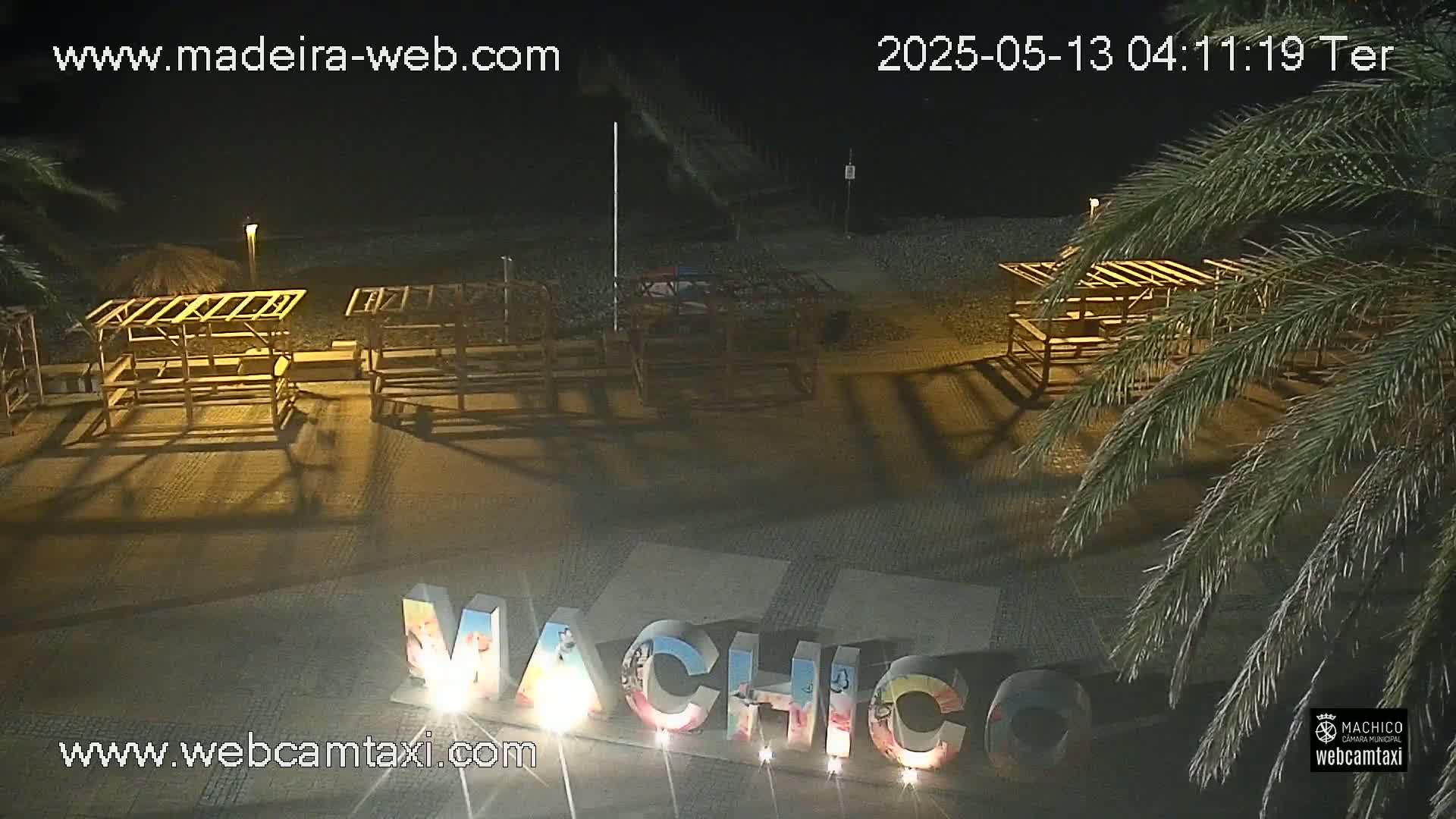 Forum Machico Mall & Machico Beach Live Cam - Machico, Madeira, Portugal