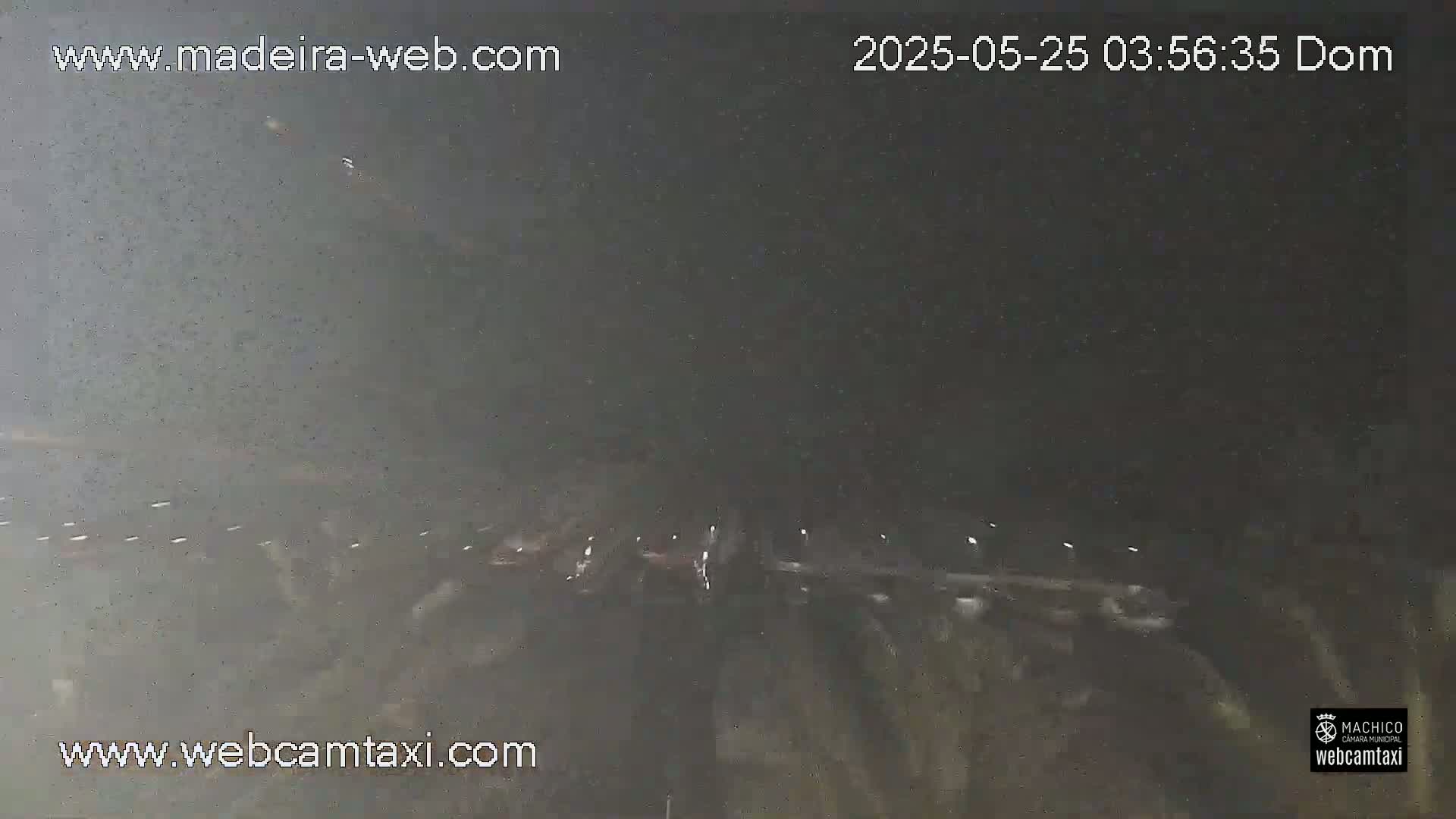 Forum Machico Mall & Machico Beach Live Cam - Machico, Madeira, Portugal