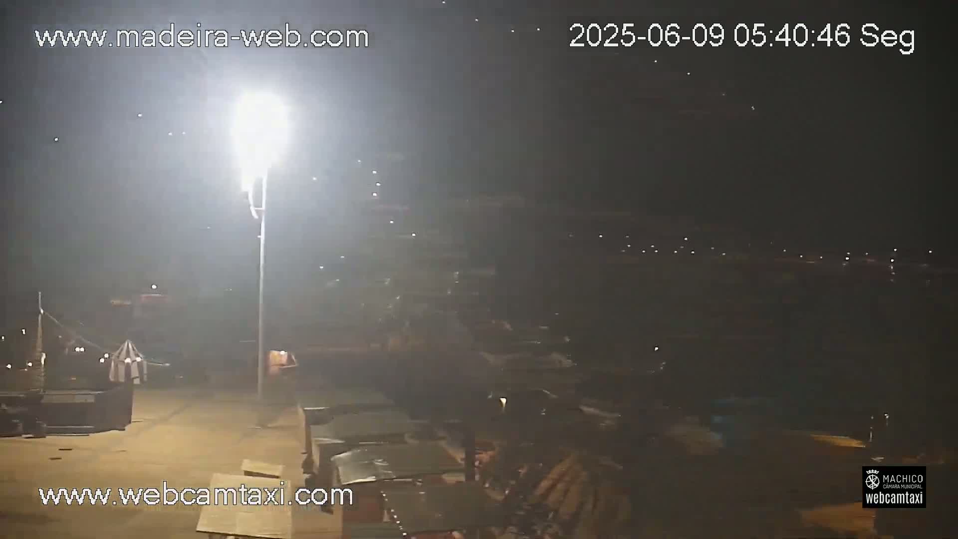 Forum Machico Mall & Machico Beach Live Cam - Machico, Madeira, Portugal
