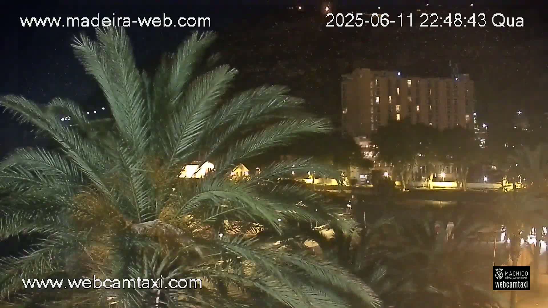 Forum Machico Mall & Machico Beach Live Cam - Machico, Madeira, Portugal