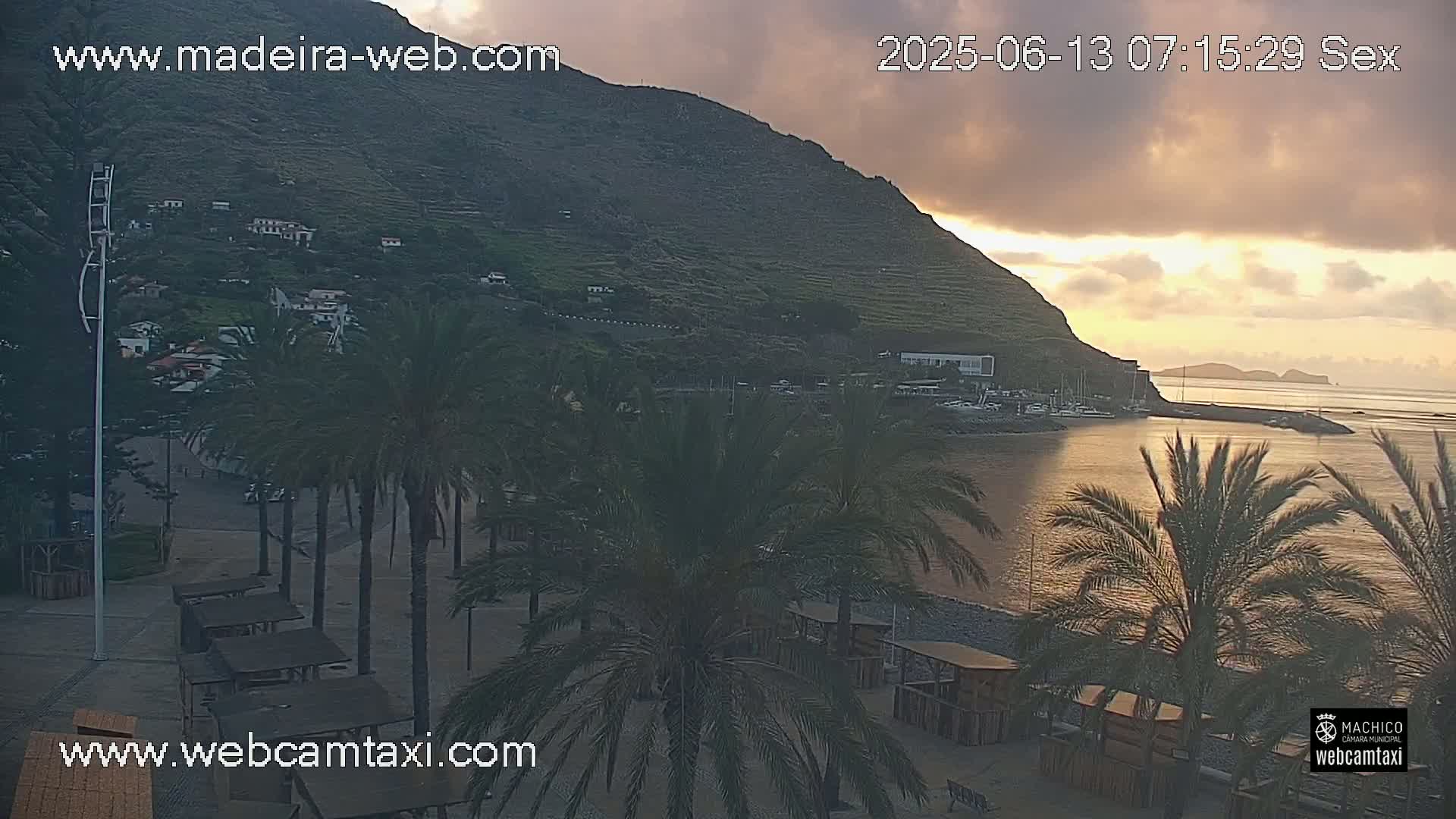 Forum Machico Mall & Machico Beach Live Cam - Machico, Madeira, Portugal