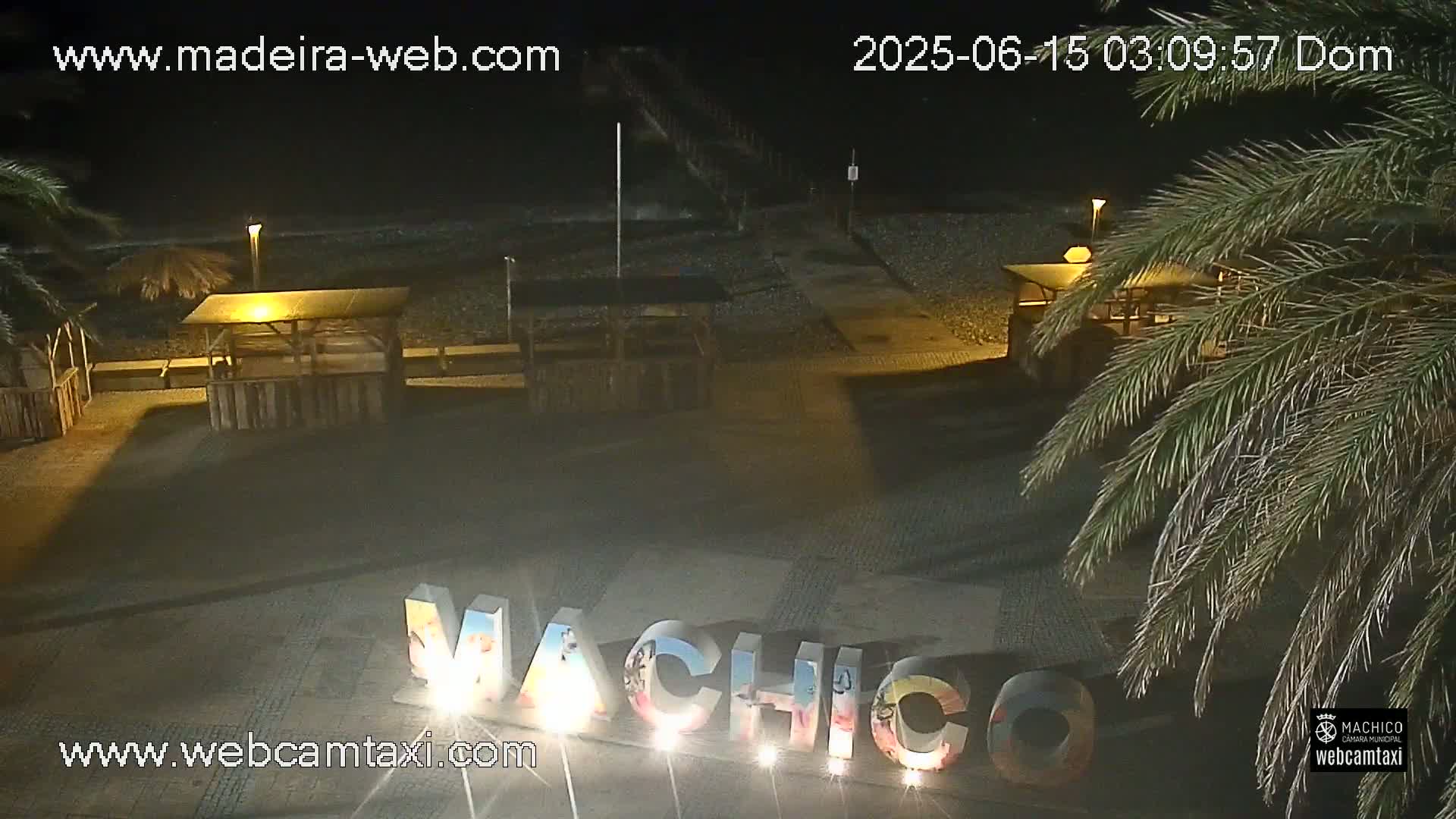 Forum Machico Mall & Machico Beach Live Cam - Machico, Madeira, Portugal