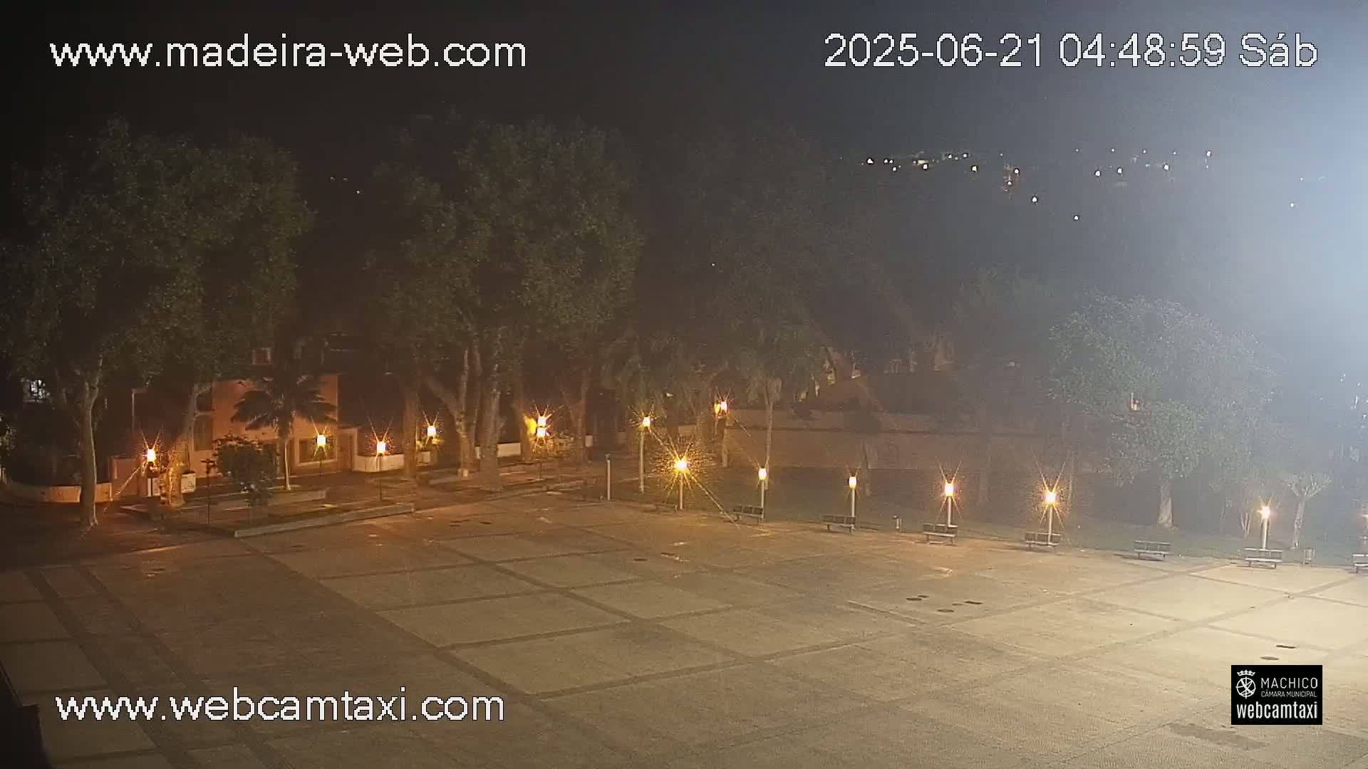 Forum Machico Mall & Machico Beach Live Cam - Machico, Madeira, Portugal