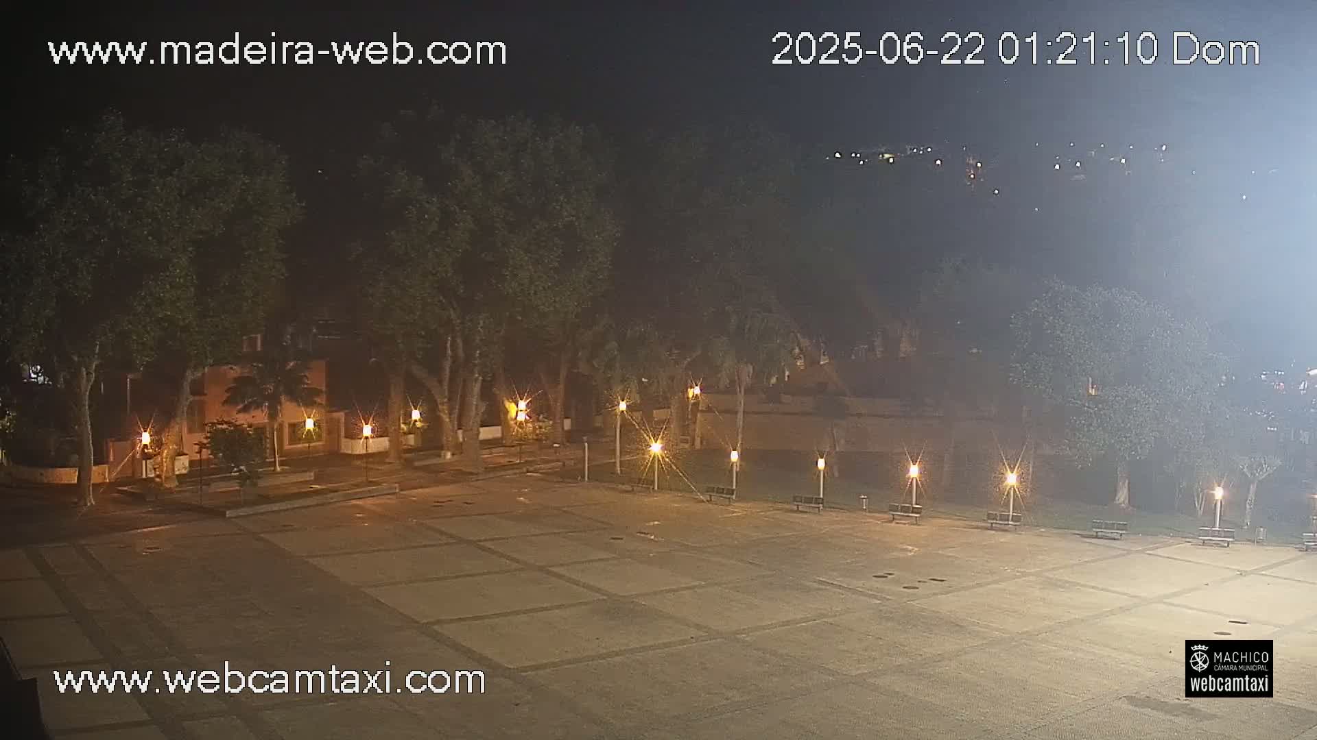 Forum Machico Mall & Machico Beach Live Cam - Machico, Madeira, Portugal