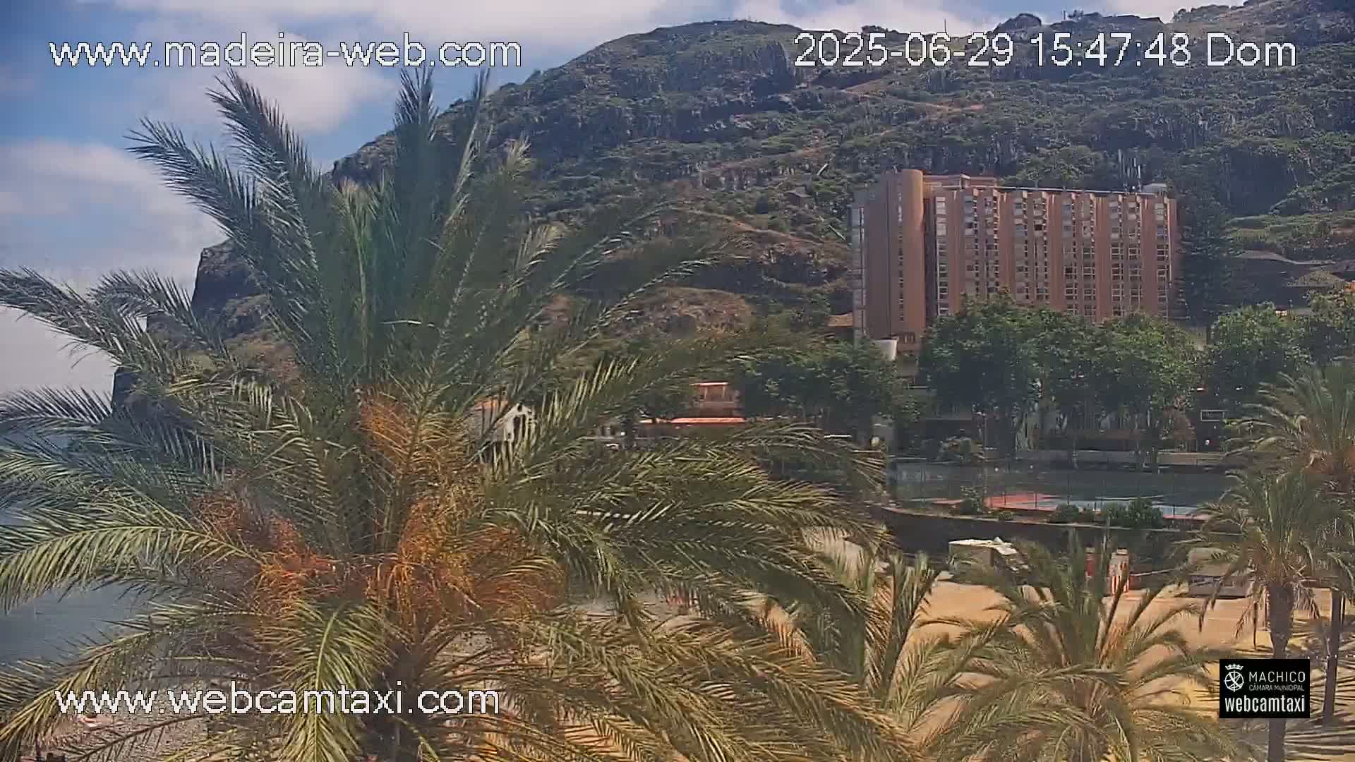 Forum Machico Mall & Machico Beach Live Cam - Machico, Madeira, Portugal