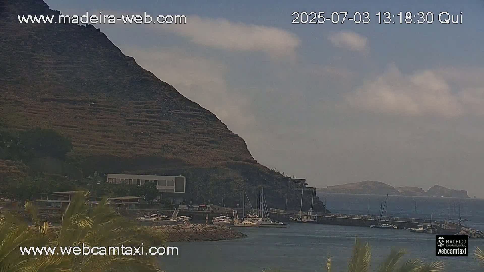 Forum Machico Mall & Machico Beach Live Cam - Machico, Madeira, Portugal