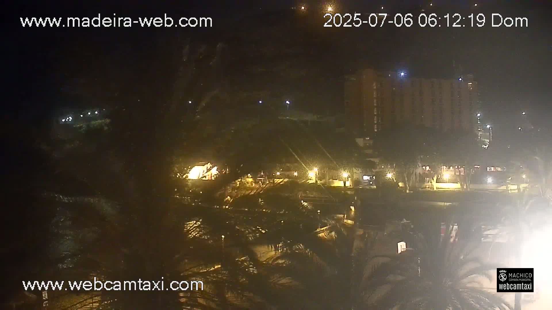 Forum Machico Mall & Machico Beach Live Cam - Machico, Madeira, Portugal