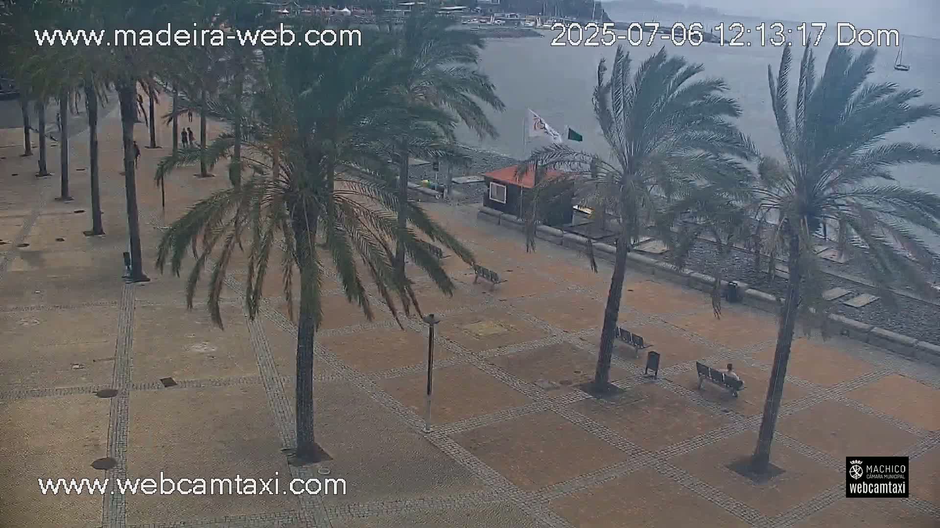 Forum Machico Mall & Machico Beach Live Cam - Machico, Madeira, Portugal