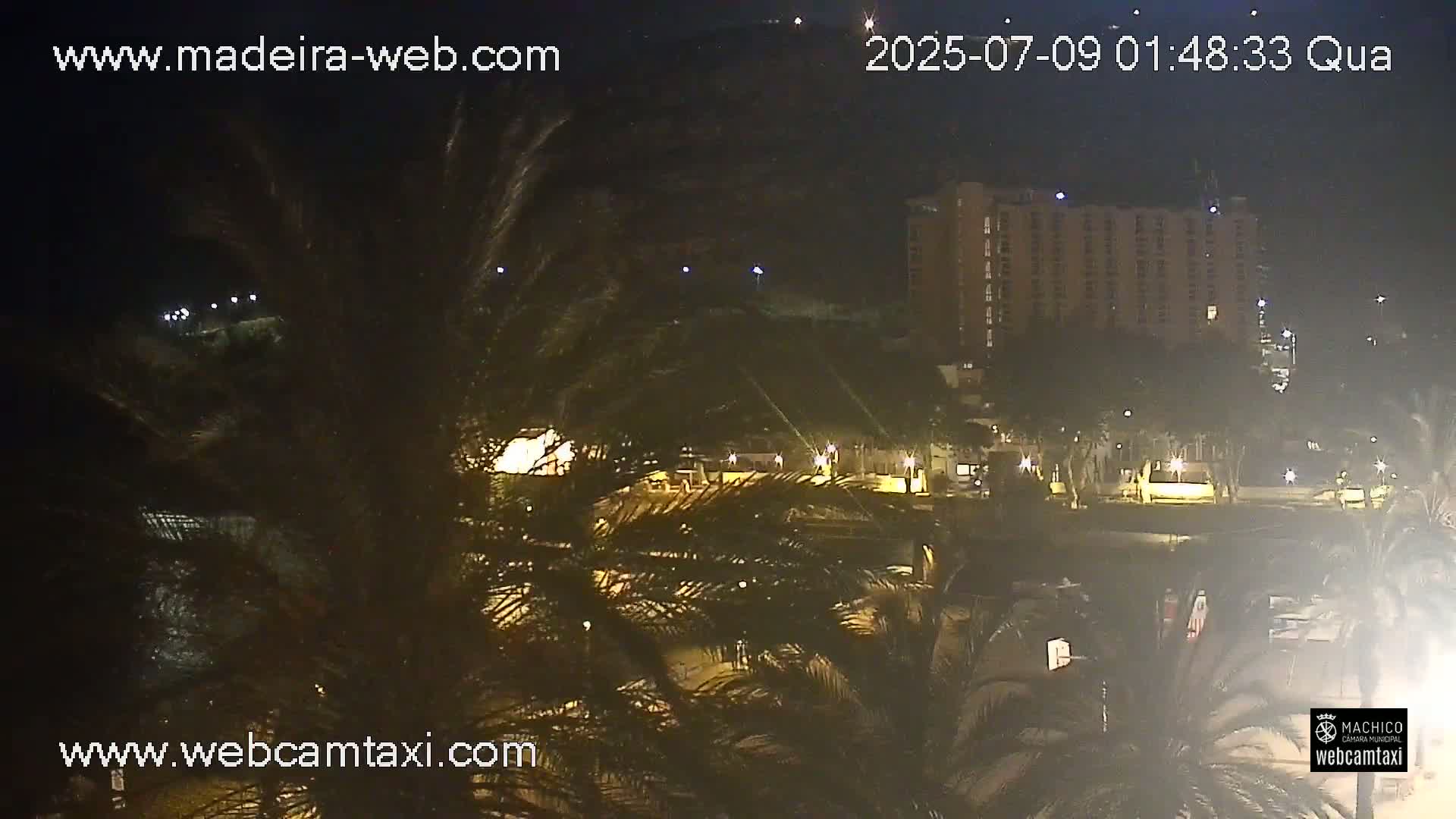 Forum Machico Mall & Machico Beach Live Cam - Machico, Madeira, Portugal