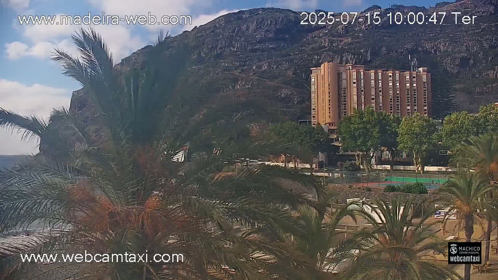 Forum Machico Mall & Machico Beach Live Cam - Machico, Madeira, Portugal