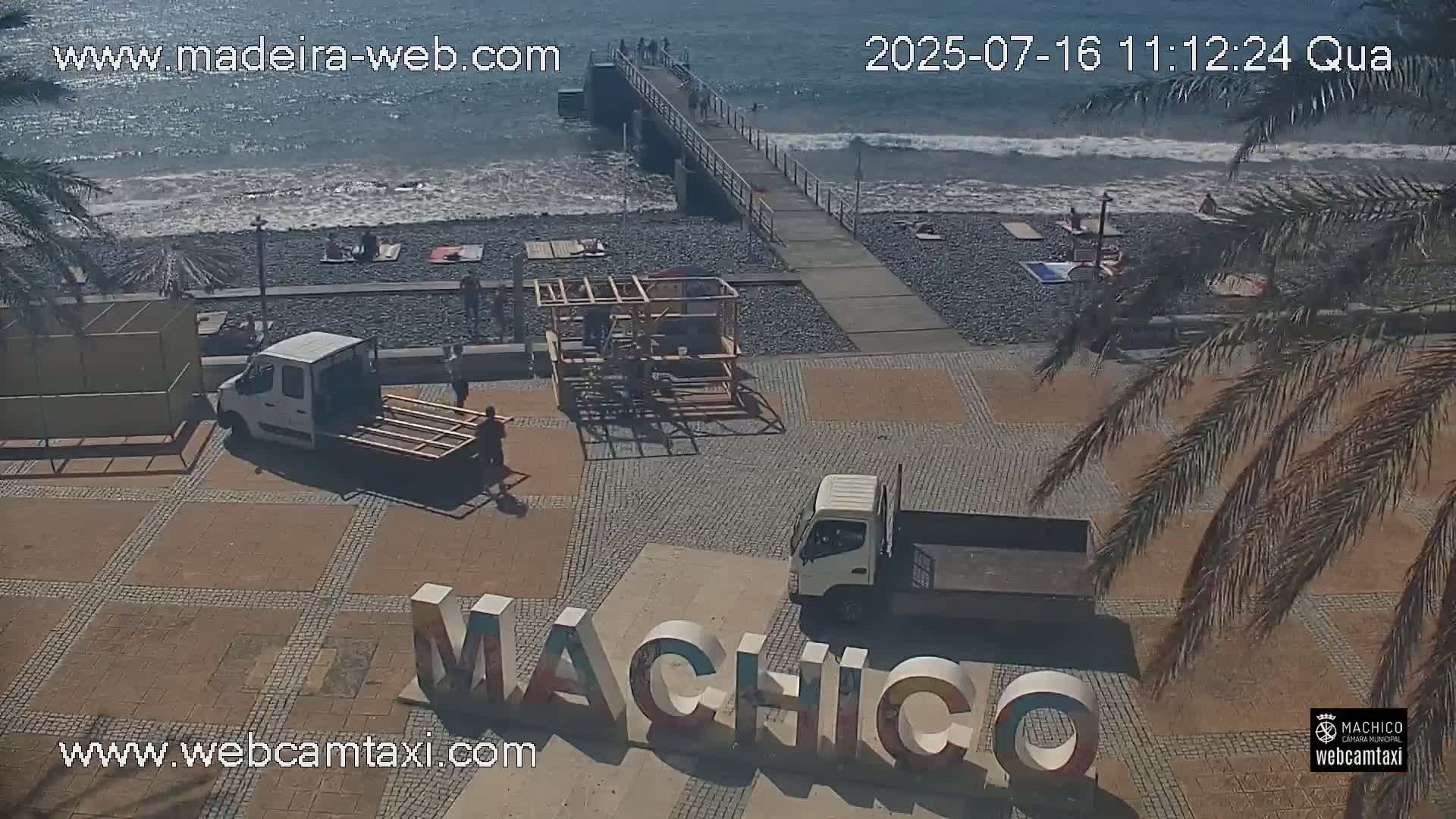 Forum Machico Mall & Machico Beach Live Cam - Machico, Madeira, Portugal