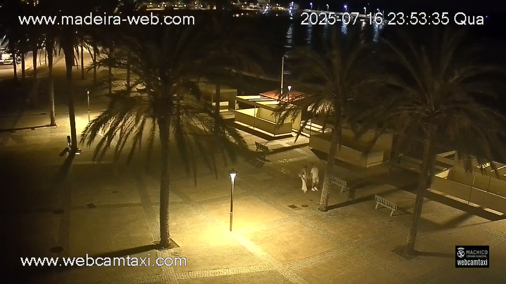 Forum Machico Mall & Machico Beach Live Cam - Machico, Madeira, Portugal