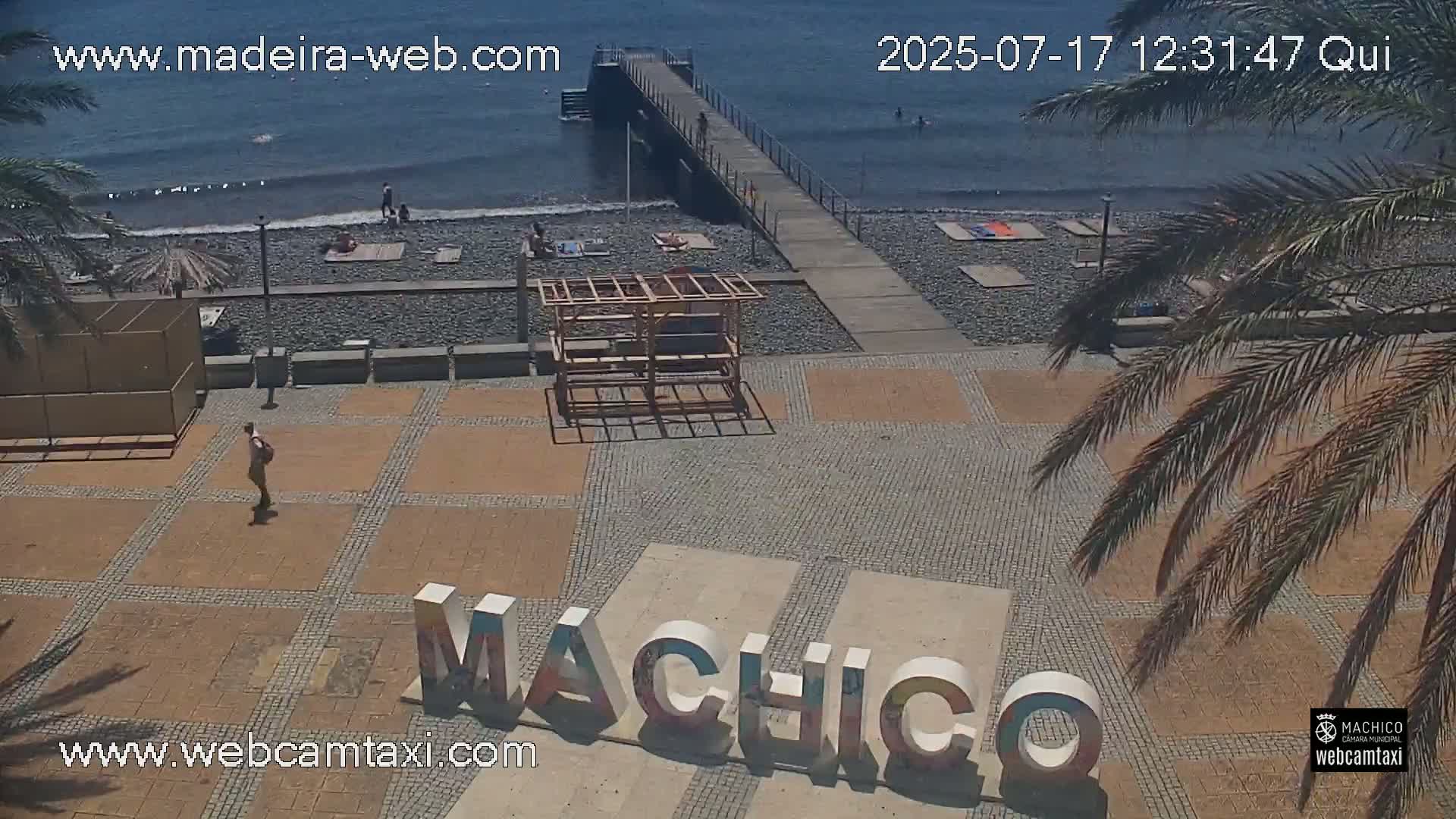 Forum Machico Mall & Machico Beach Live Cam - Machico, Madeira, Portugal