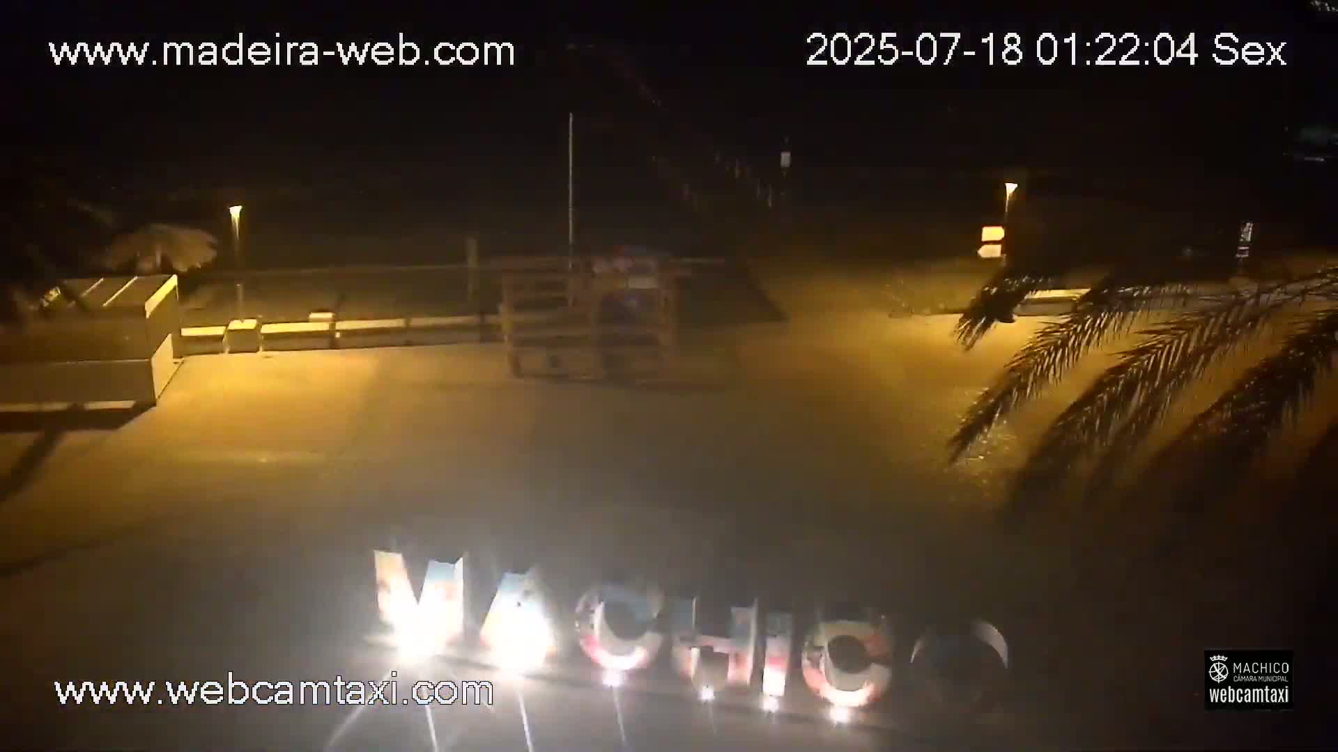 Forum Machico Mall & Machico Beach Live Cam - Machico, Madeira, Portugal