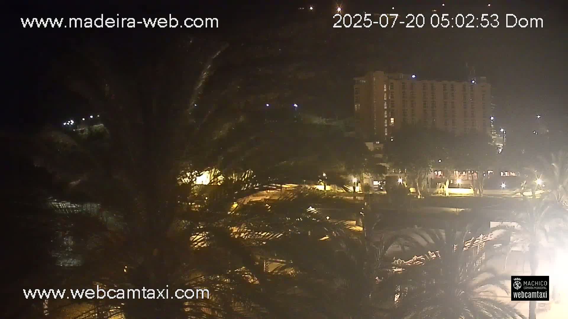 Forum Machico Mall & Machico Beach Live Cam - Machico, Madeira, Portugal