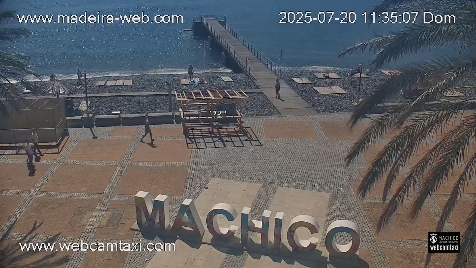 Forum Machico Mall & Machico Beach Live Cam - Machico, Madeira, Portugal