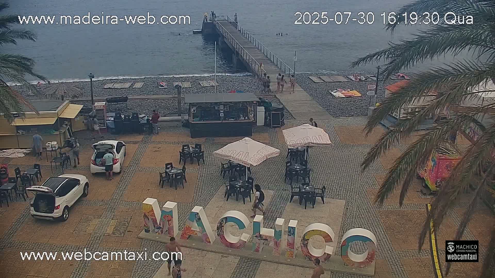 Forum Machico Mall & Machico Beach Live Cam - Machico, Madeira, Portugal