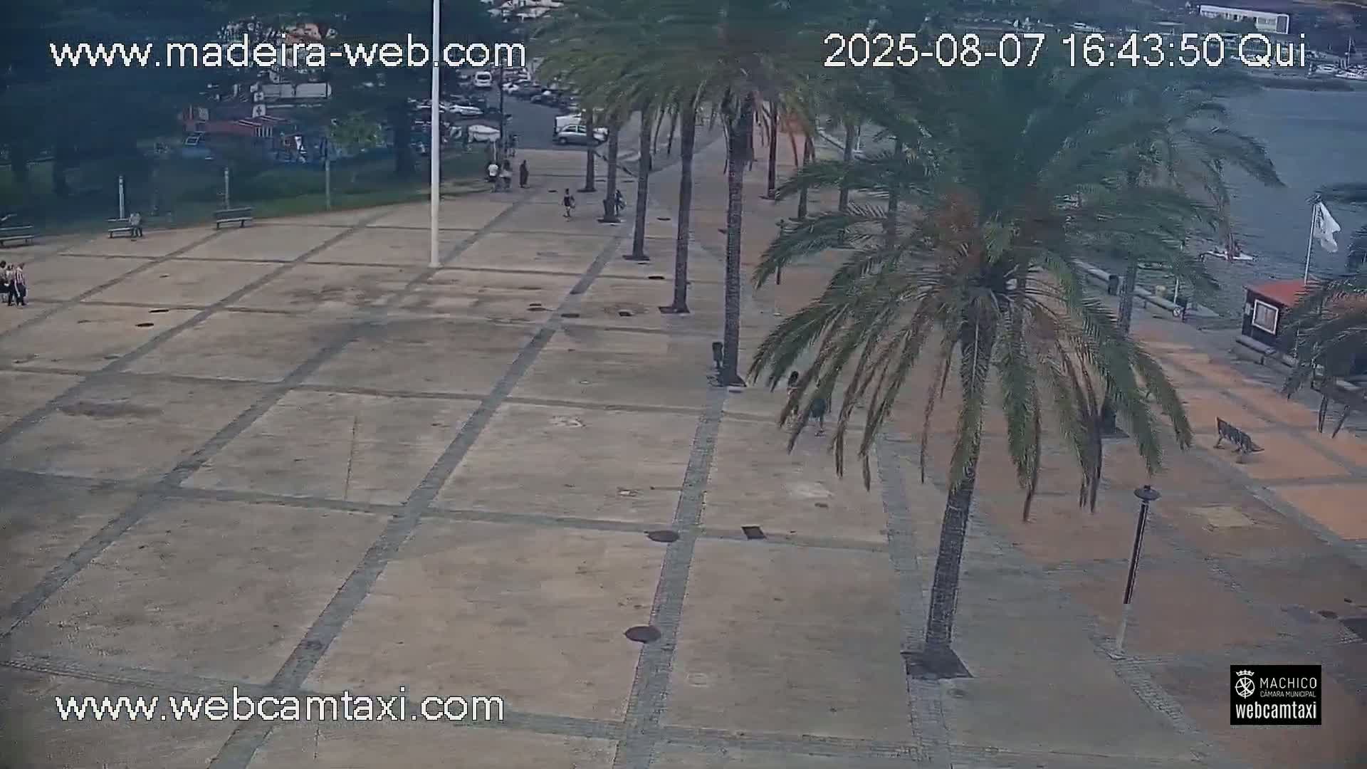 Forum Machico Mall & Machico Beach Live Cam - Machico, Madeira, Portugal