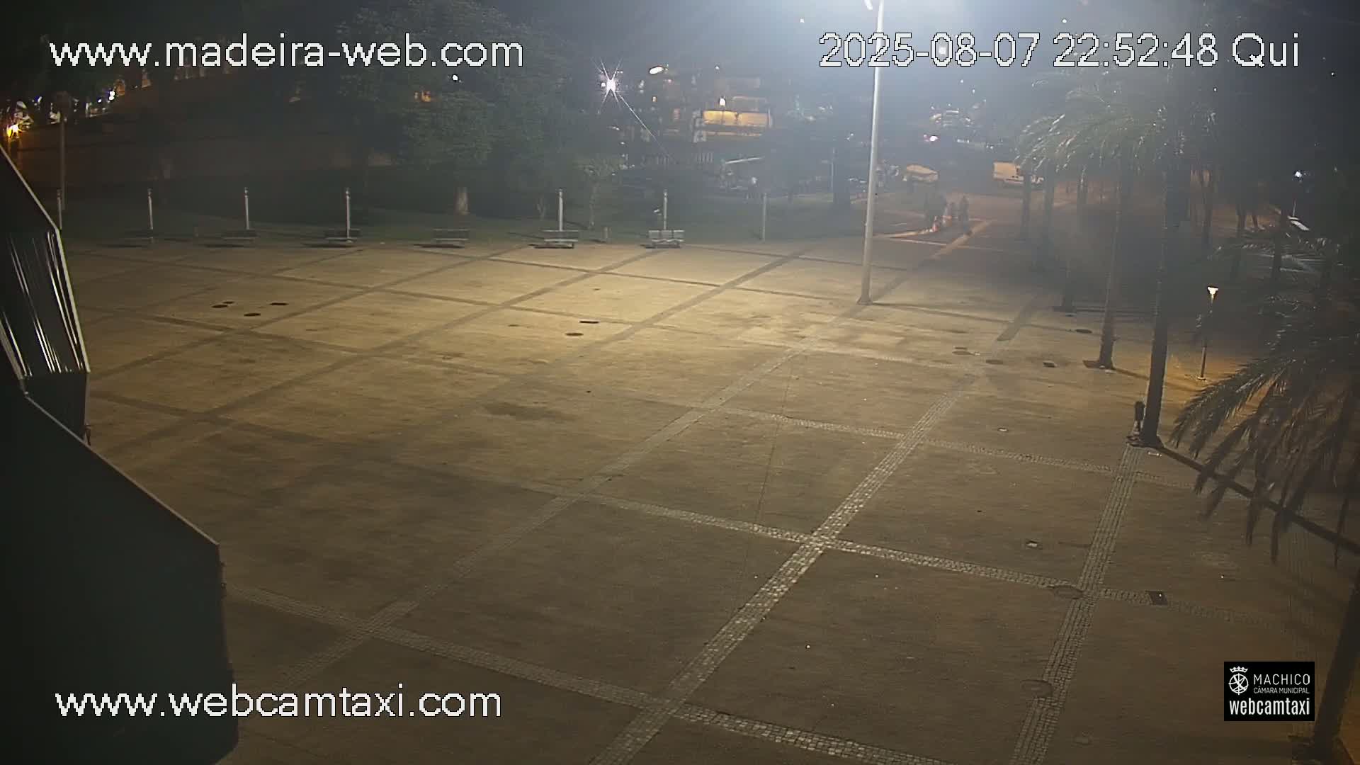 Forum Machico Mall & Machico Beach Live Cam - Machico, Madeira, Portugal
