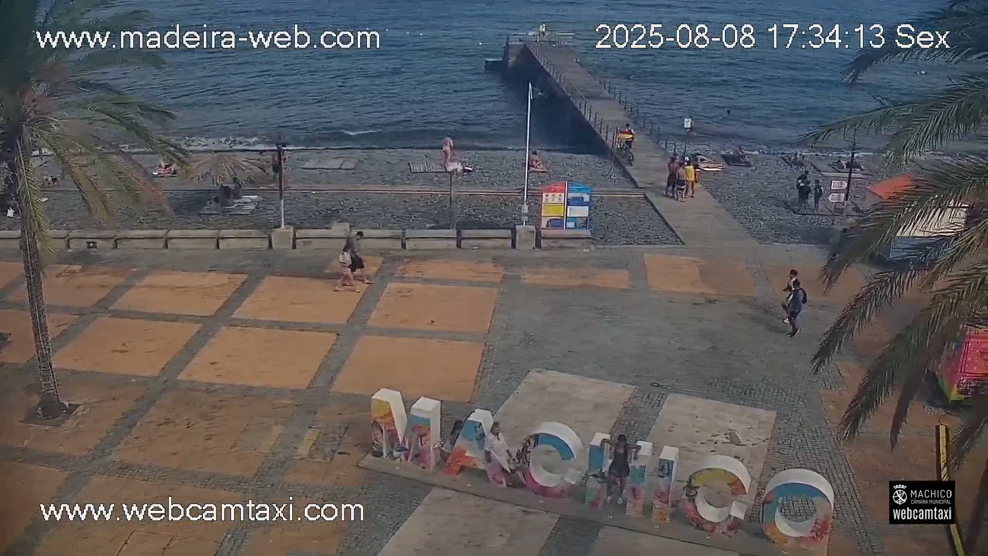 Forum Machico Mall & Machico Beach Live Cam - Machico, Madeira, Portugal