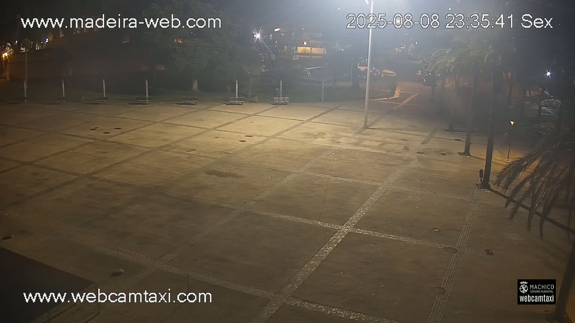 Forum Machico Mall & Machico Beach Live Cam - Machico, Madeira, Portugal