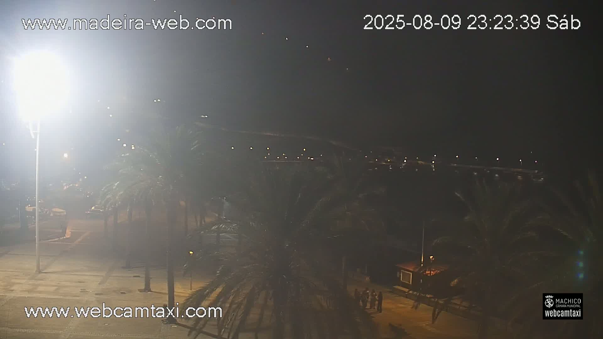 Forum Machico Mall & Machico Beach Live Cam - Machico, Madeira, Portugal