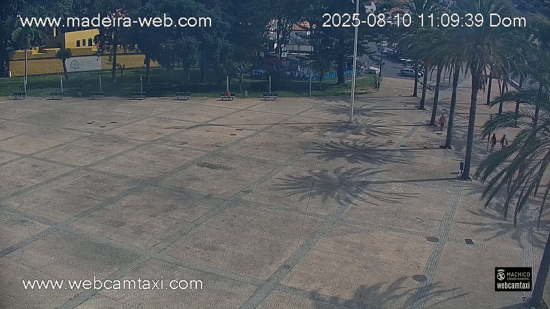 Forum Machico Mall & Machico Beach Live Cam - Machico, Madeira, Portugal
