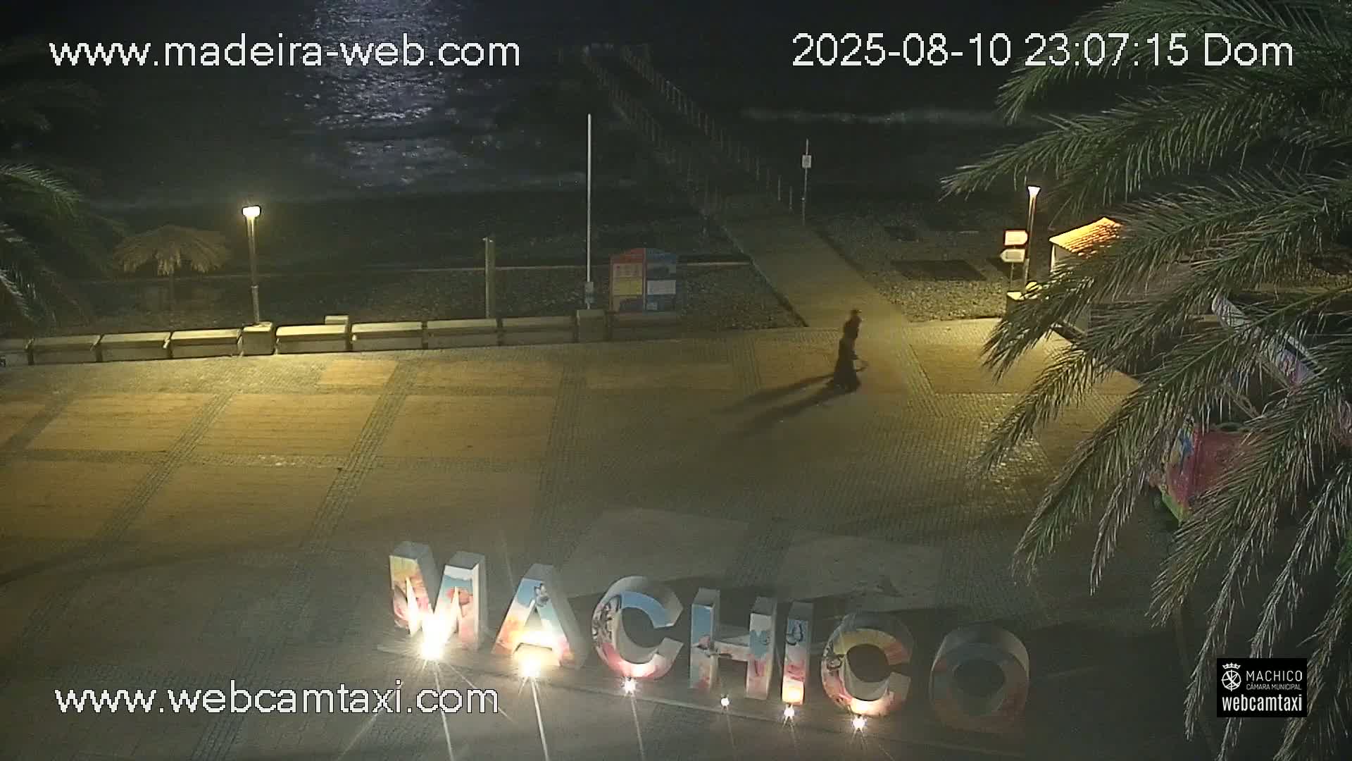 Forum Machico Mall & Machico Beach Live Cam - Machico, Madeira, Portugal