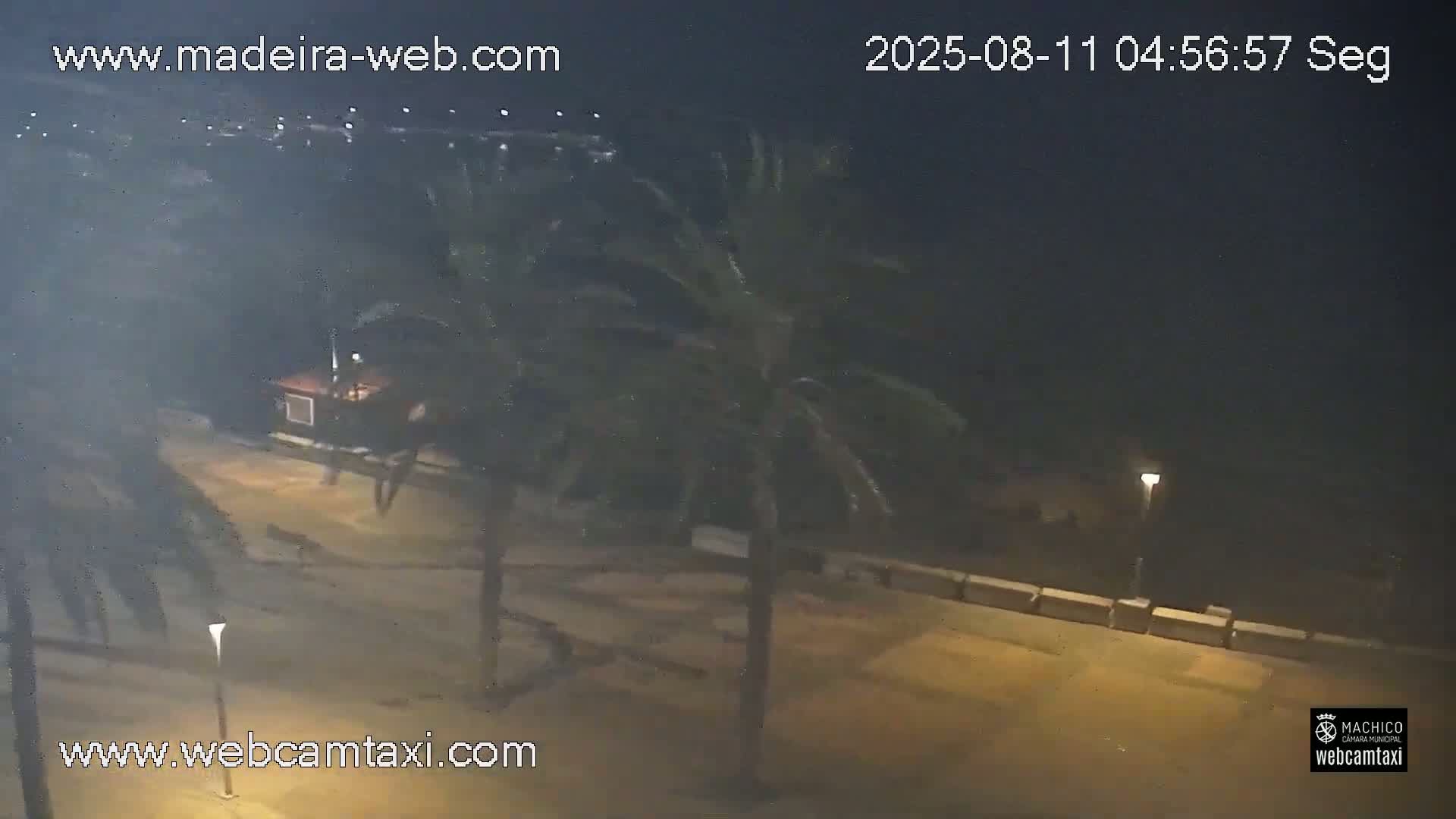 Forum Machico Mall & Machico Beach Live Cam - Machico, Madeira, Portugal