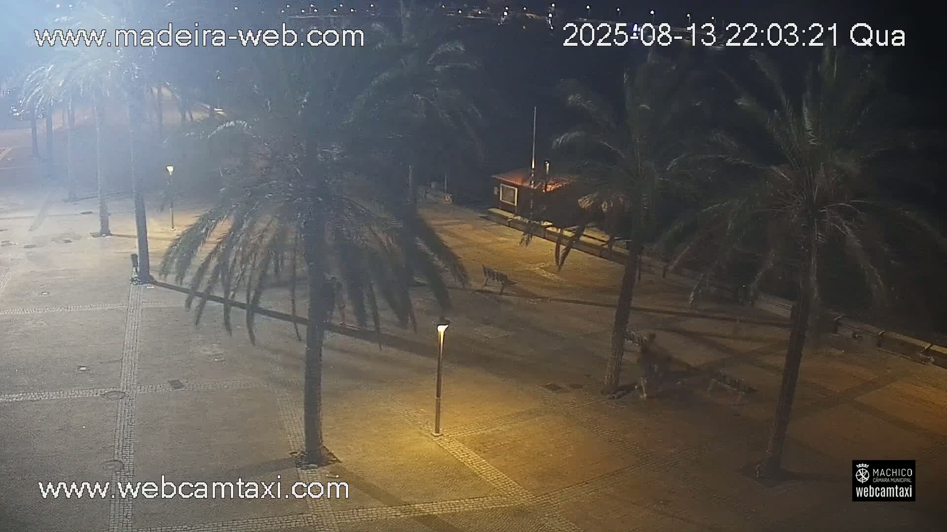 Forum Machico Mall & Machico Beach Live Cam - Machico, Madeira, Portugal