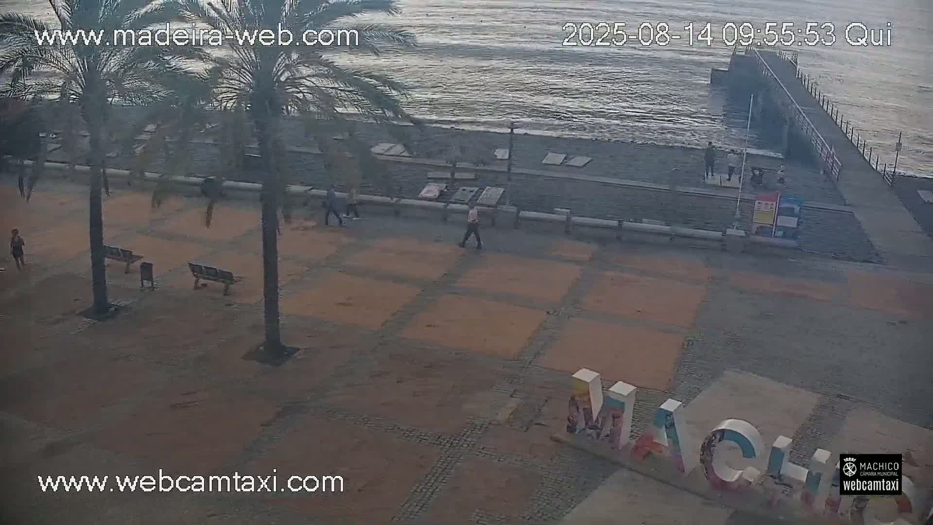 Forum Machico Mall & Machico Beach Live Cam - Machico, Madeira, Portugal