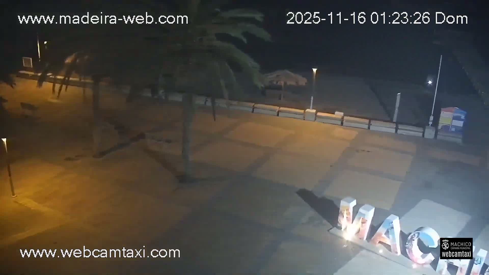 Forum Machico Mall & Machico Beach Live Cam - Machico, Madeira, Portugal