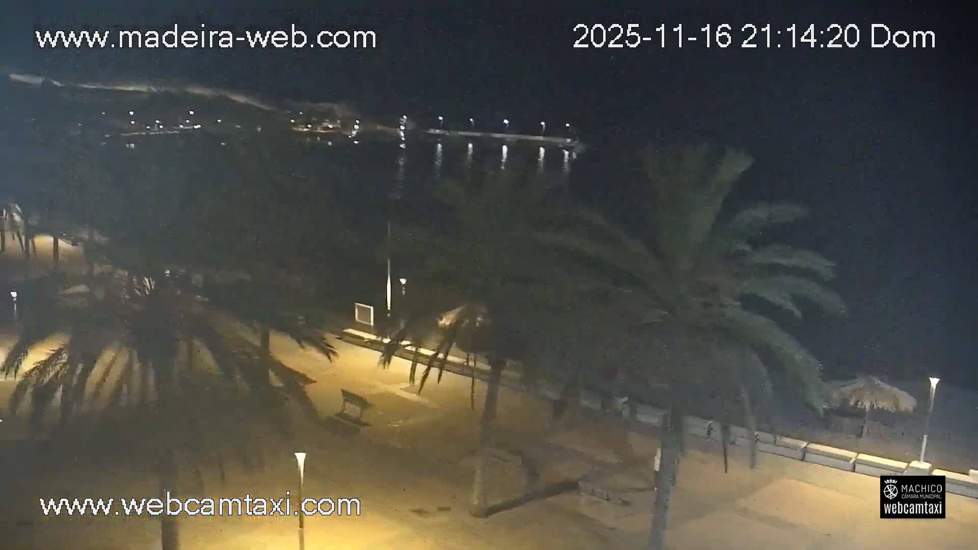 Forum Machico Mall & Machico Beach Live Cam - Machico, Madeira, Portugal