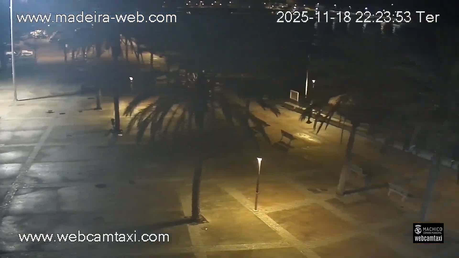 Forum Machico Mall & Machico Beach Live Cam - Machico, Madeira, Portugal