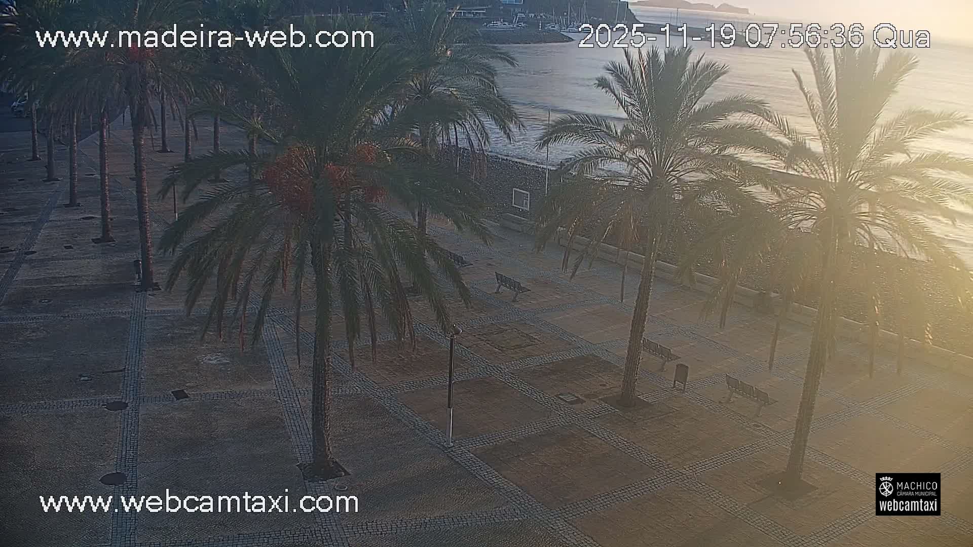 Forum Machico Mall & Machico Beach Live Cam - Machico, Madeira, Portugal