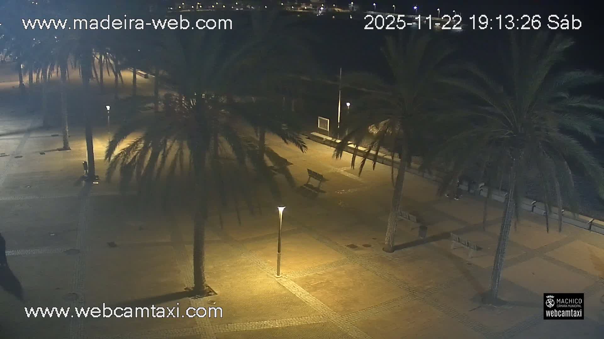 Forum Machico Mall & Machico Beach Live Cam - Machico, Madeira, Portugal
